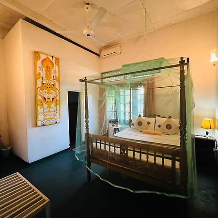 Traditional Kandyan House Luaran gambar