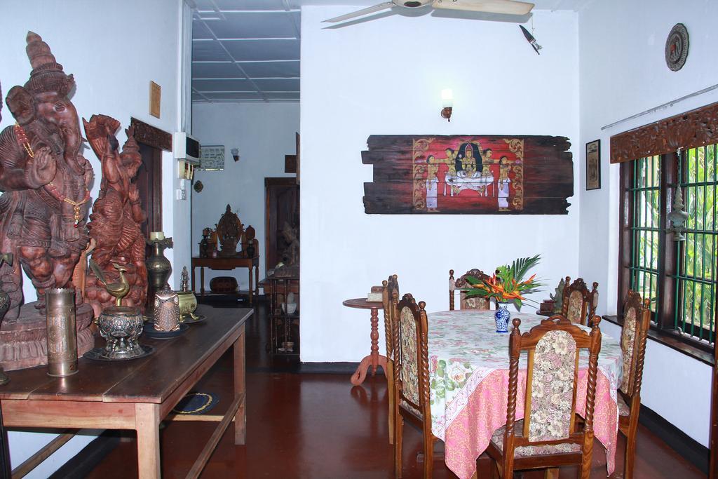 Traditional Kandyan House Luaran gambar